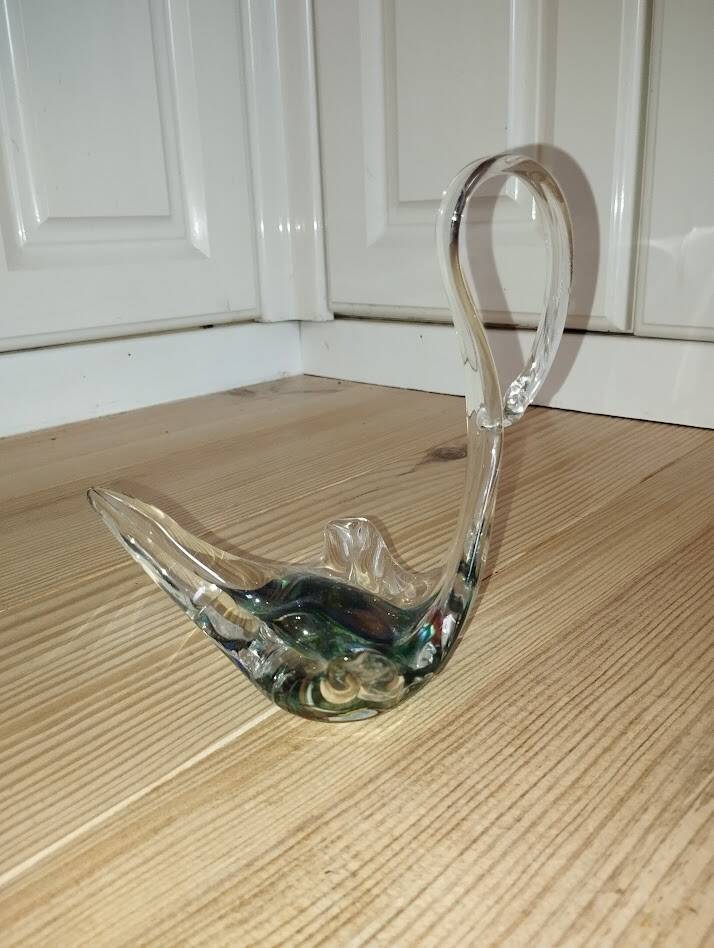 Vintage hand-blown glass swan sculpture – 1960s/70s