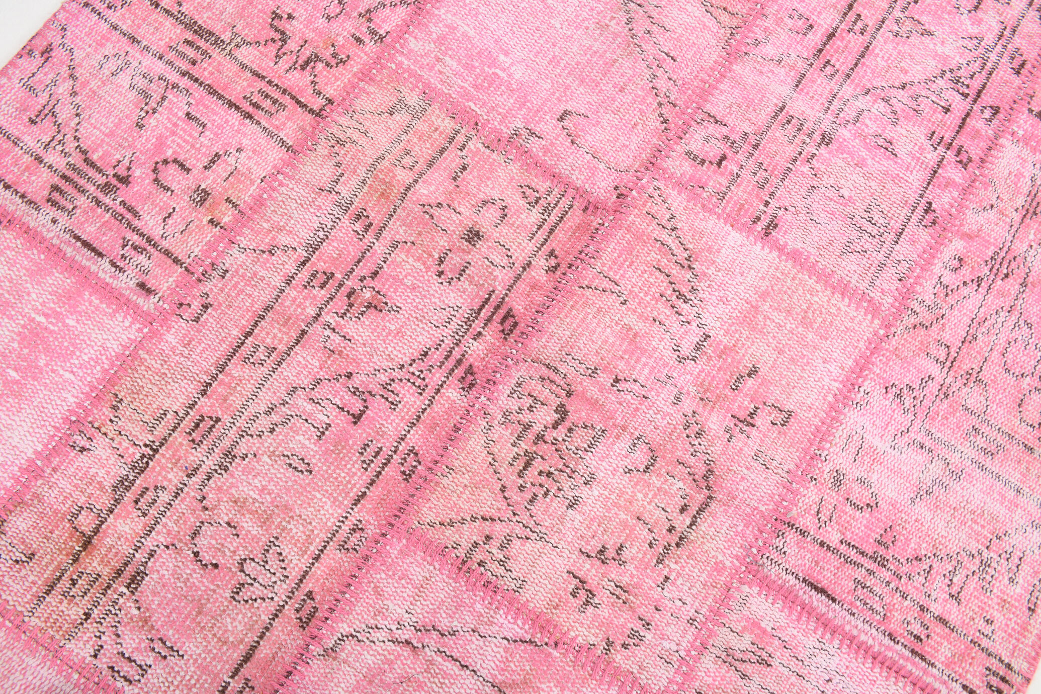 4x7 Soft Pink Vintage Patchwork Rug 225x123Cm