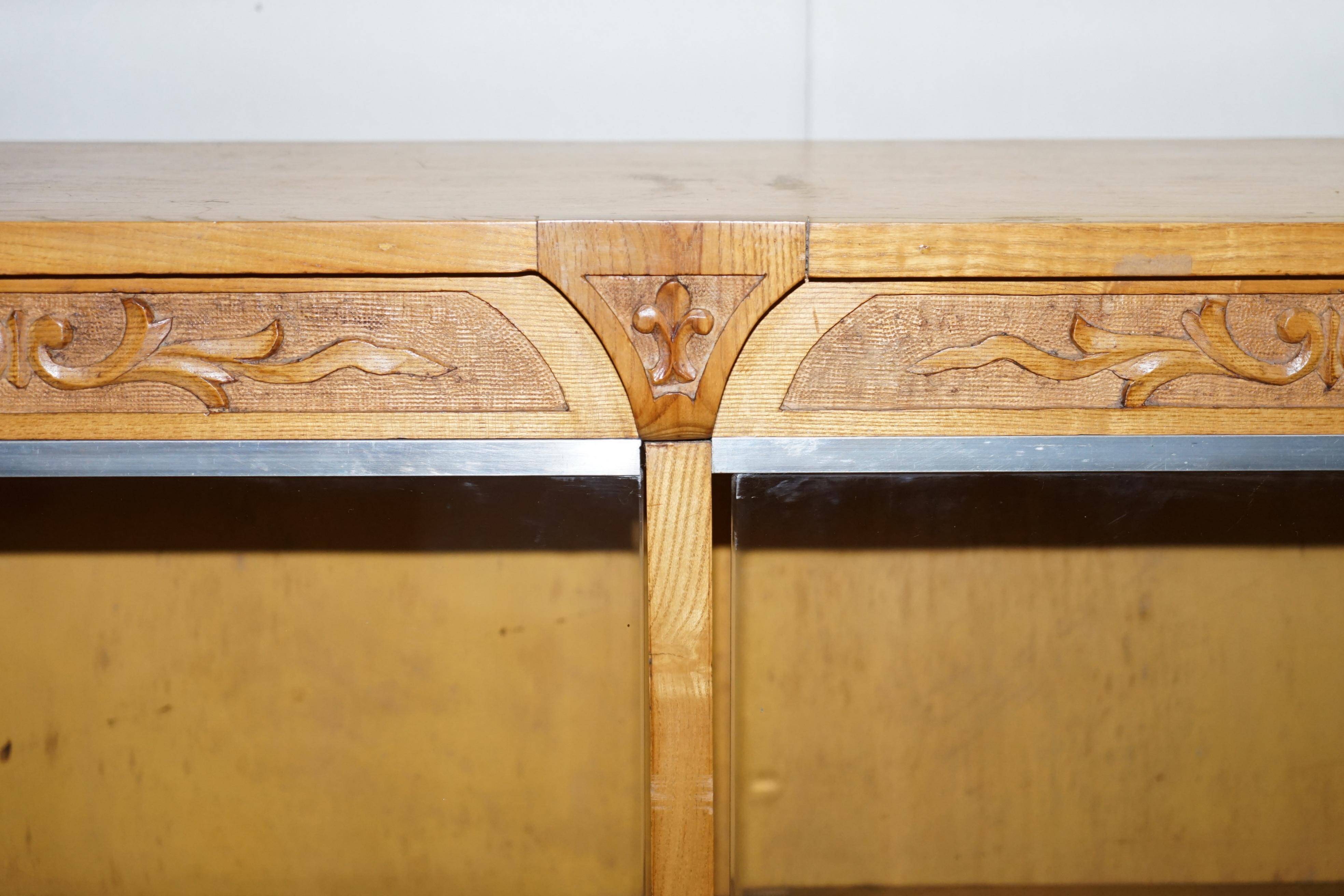 Paire de bibliothèques de bureau en chêne avec portes vitrées