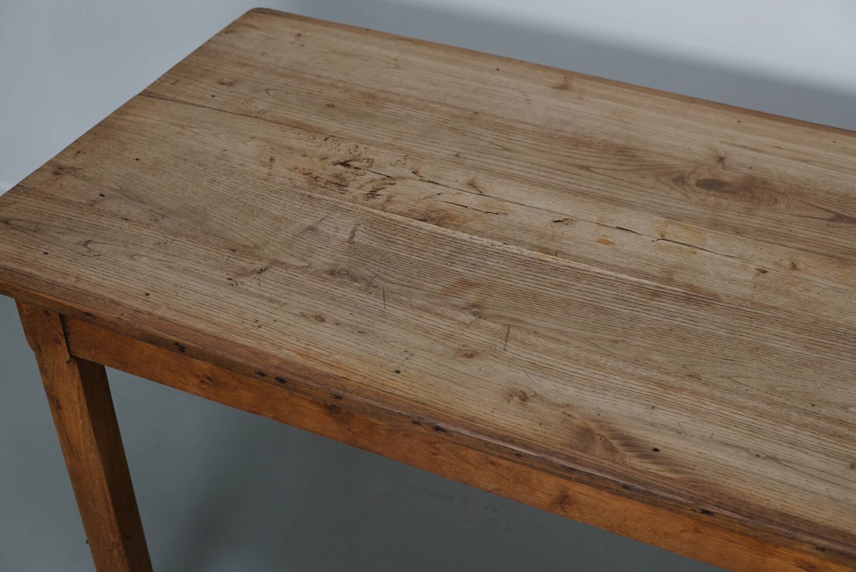 Antique Elm Early 20th Century French Rustic Farmhouse Dining Table