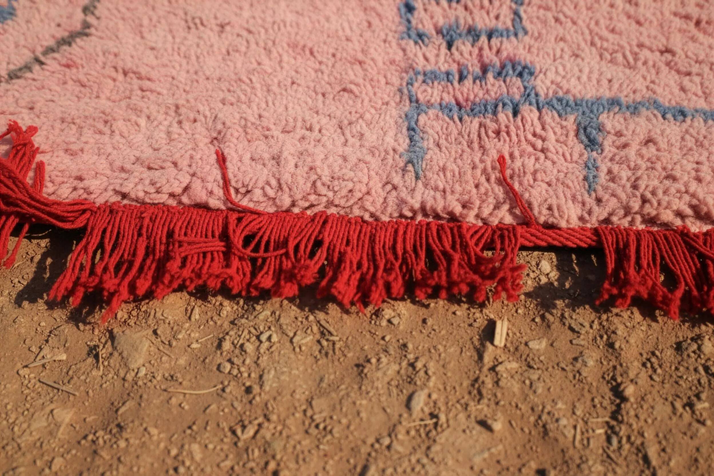 Handmade wool rug Morocco 2.5 x 1.5 m