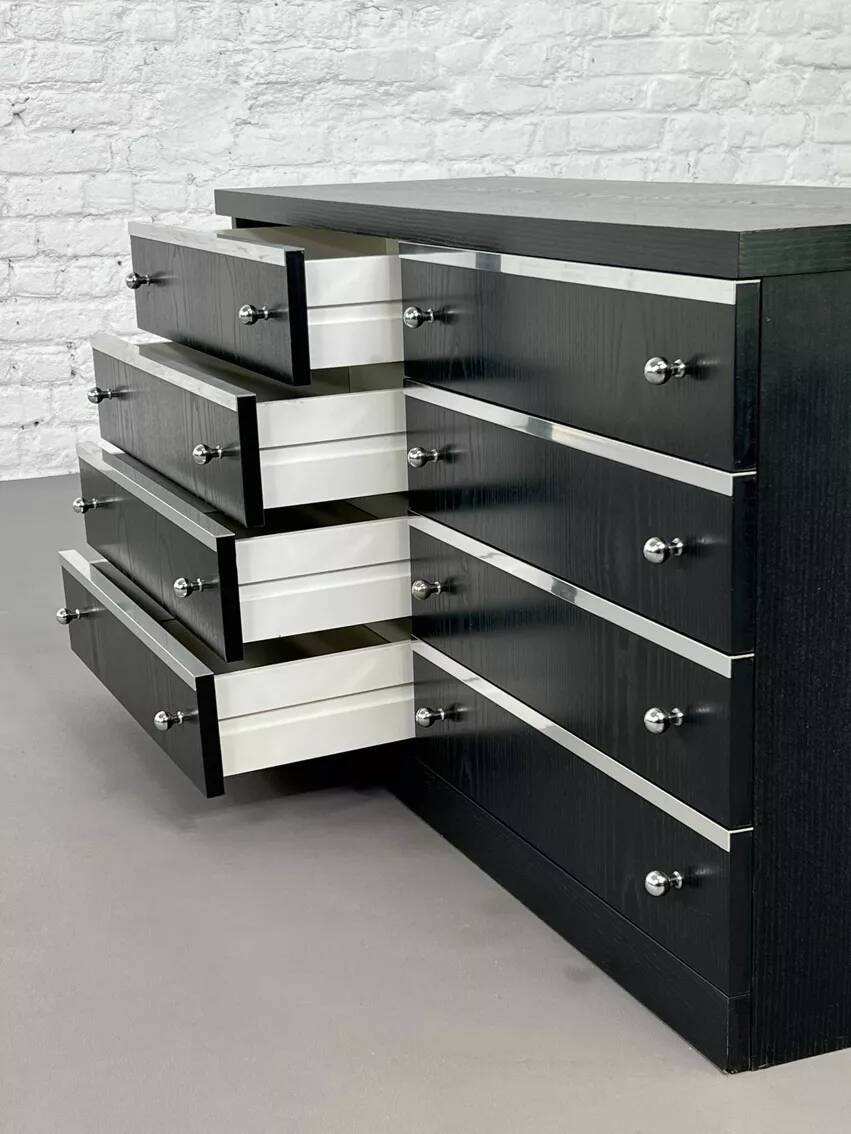 Black and chrome 8-drawer chest of drawers from the 70s - 80s