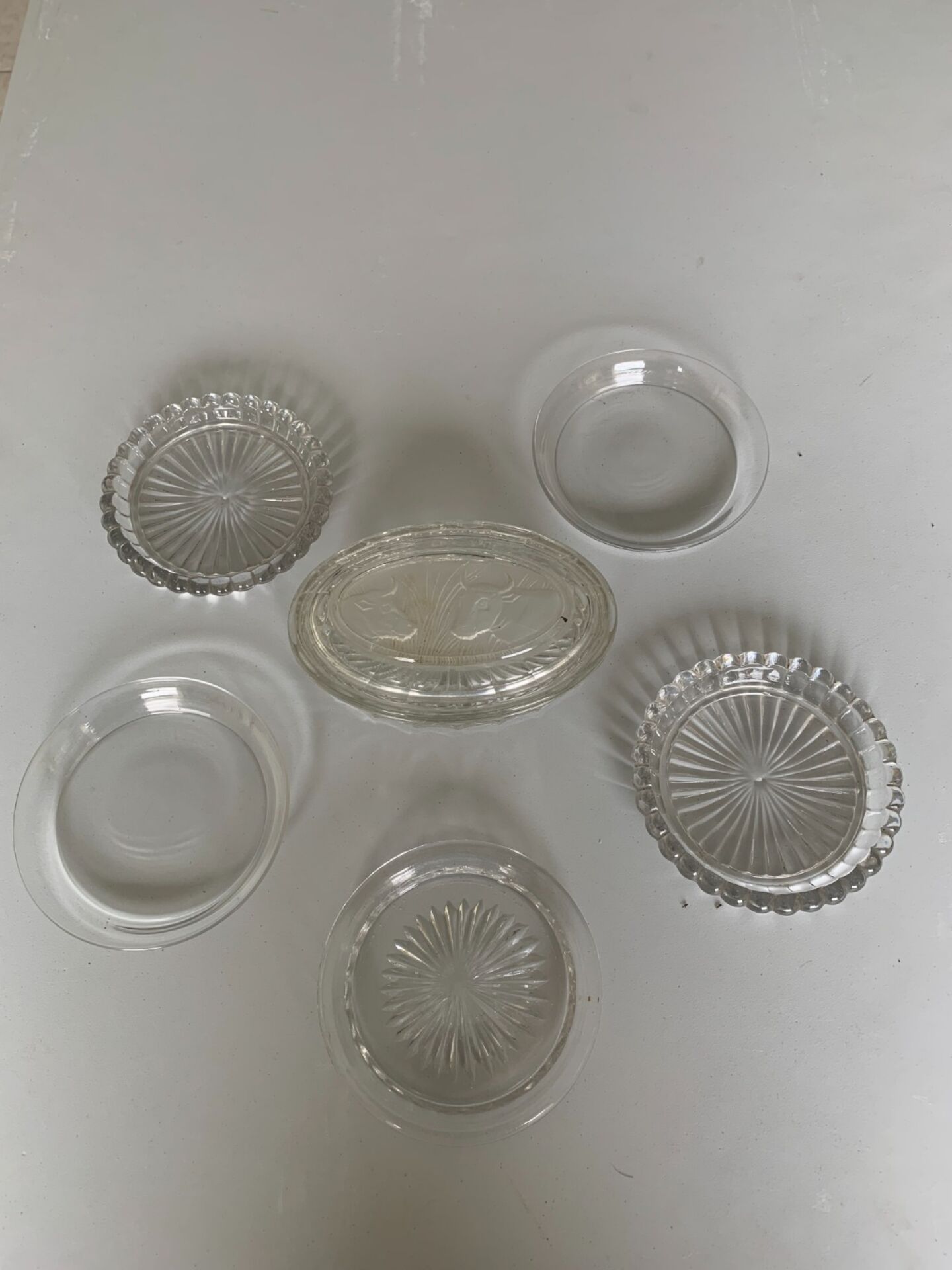Butter dish and small bowls