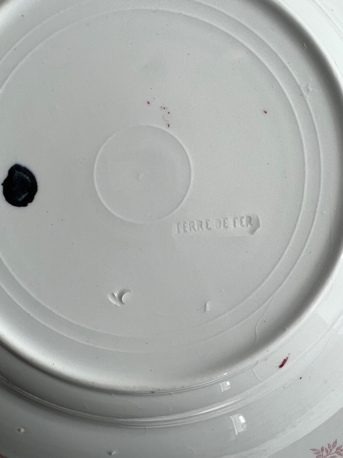 Set of 8 hollow plates - Onnaing Moisson Terre de fer