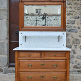 Art Nouveau dressing table dresser in carved oak, France, circa 1910