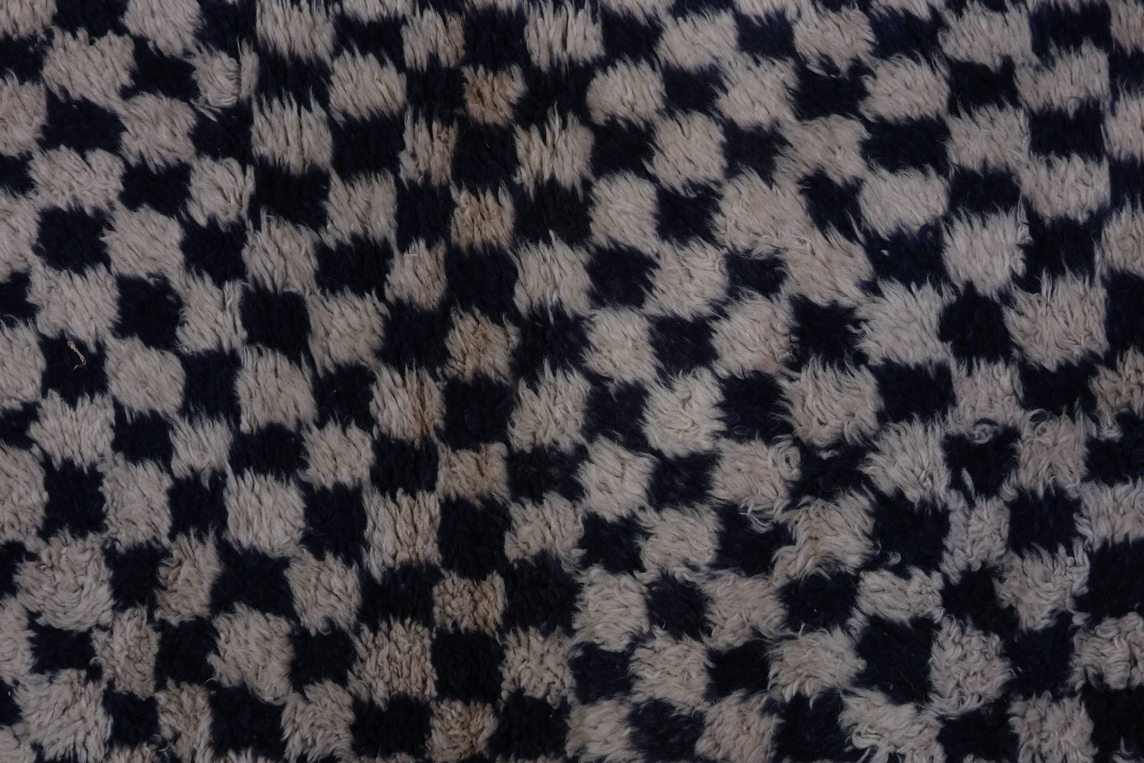 Vintage Turkish Oushak Rug Handwoven 77x140 cm