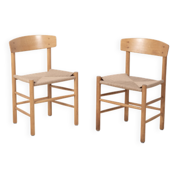 2x Børge Mogensen J39 People's Chair in Beech, 1970s Denmark