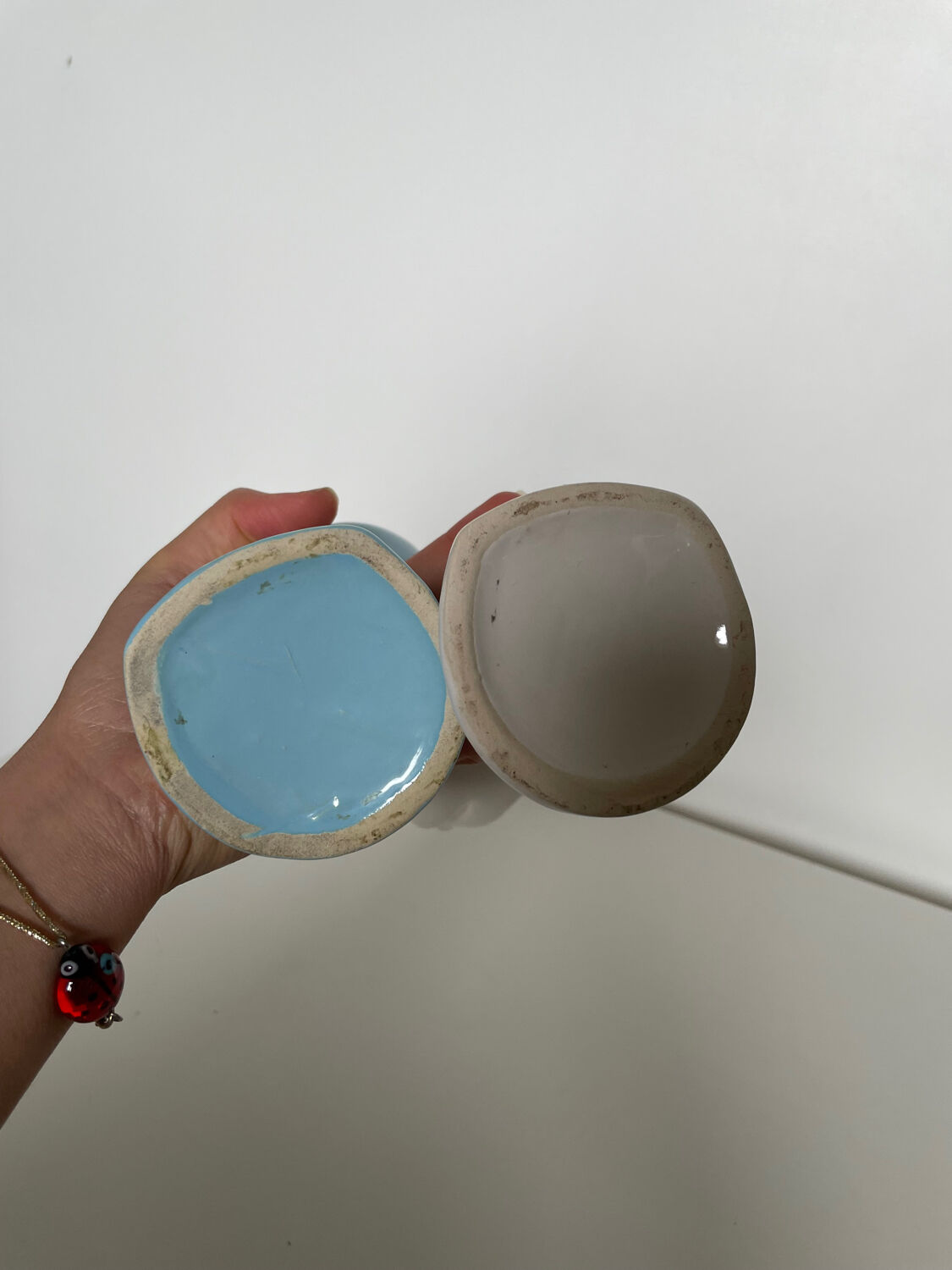 Hand Baguier or Soliflore in Porcelain