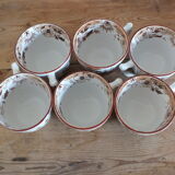 6 teacups in Japanese décor tiled at the Pagoda
