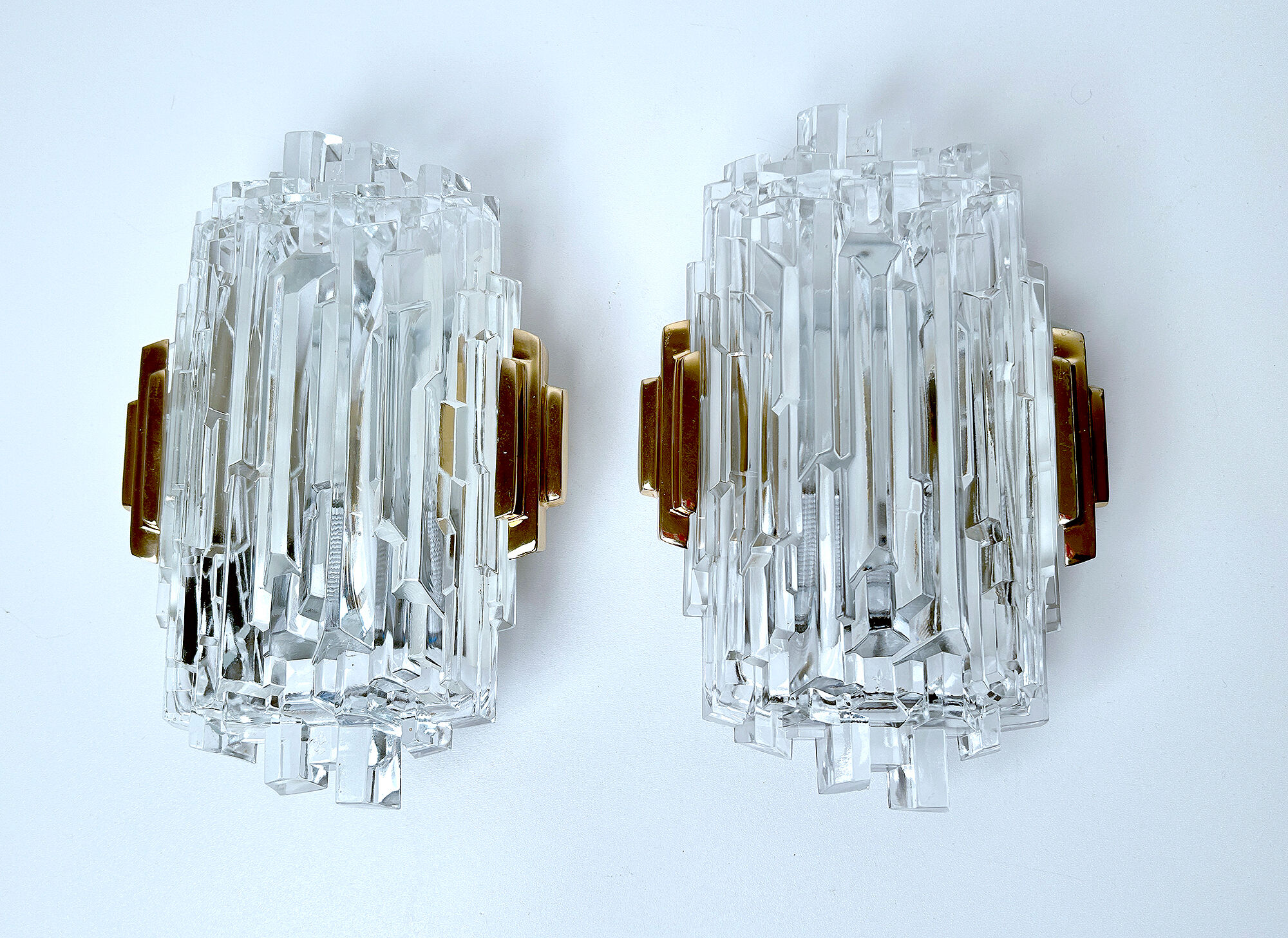Pair of vintage wall lamps, glass and bronze gilded with fine gold