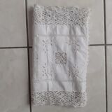Table runner, crocheted lace and cotton.  R2