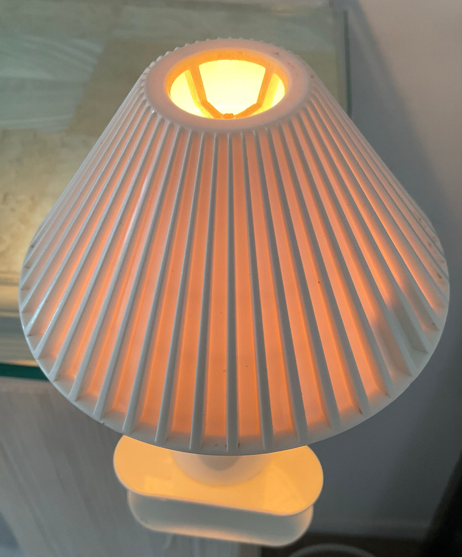 Lampe champignon à pince des années 60-70