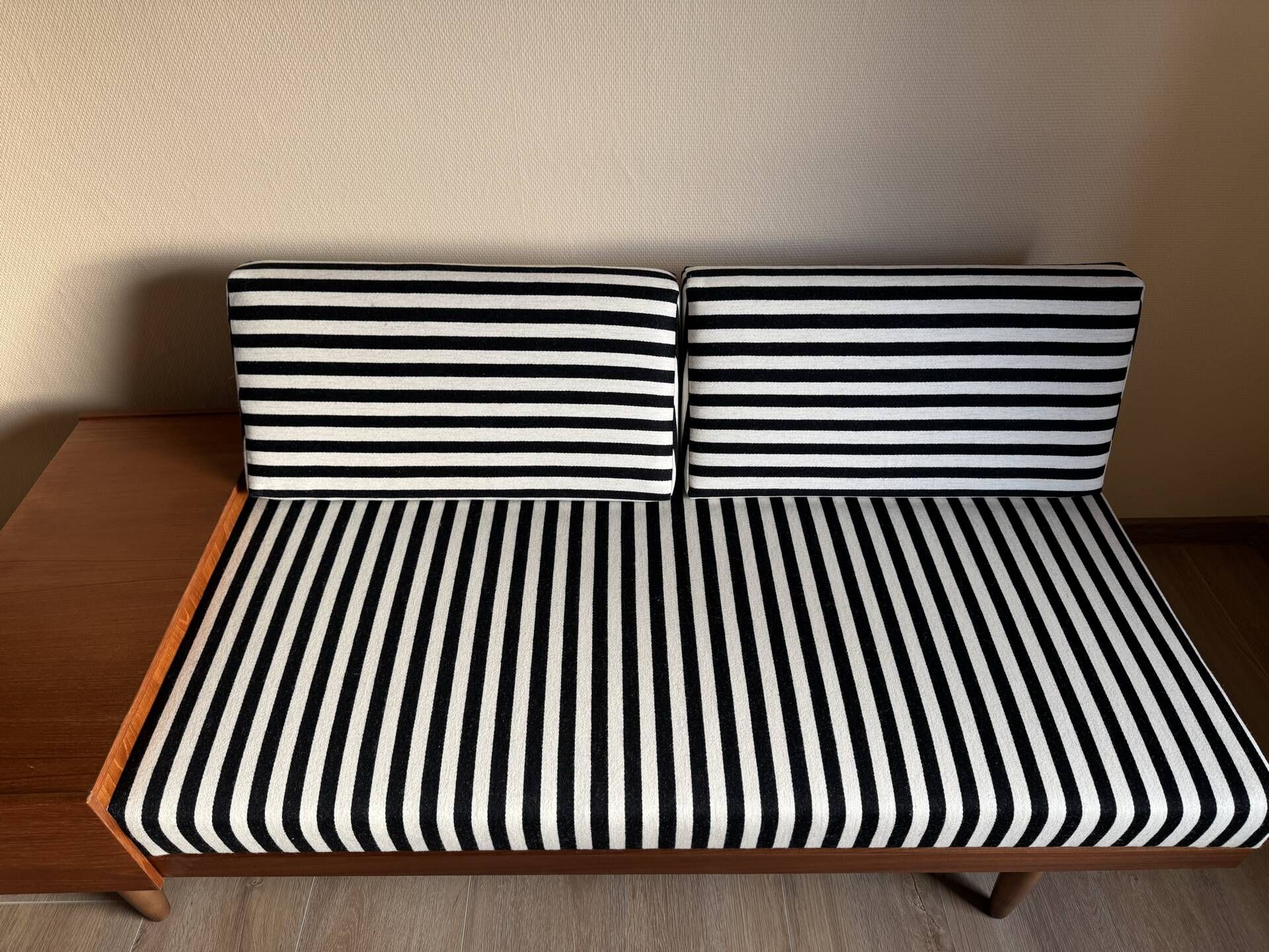 Vintage Scandinavian Ekornes Svane retro daybed MidCentury 1960s