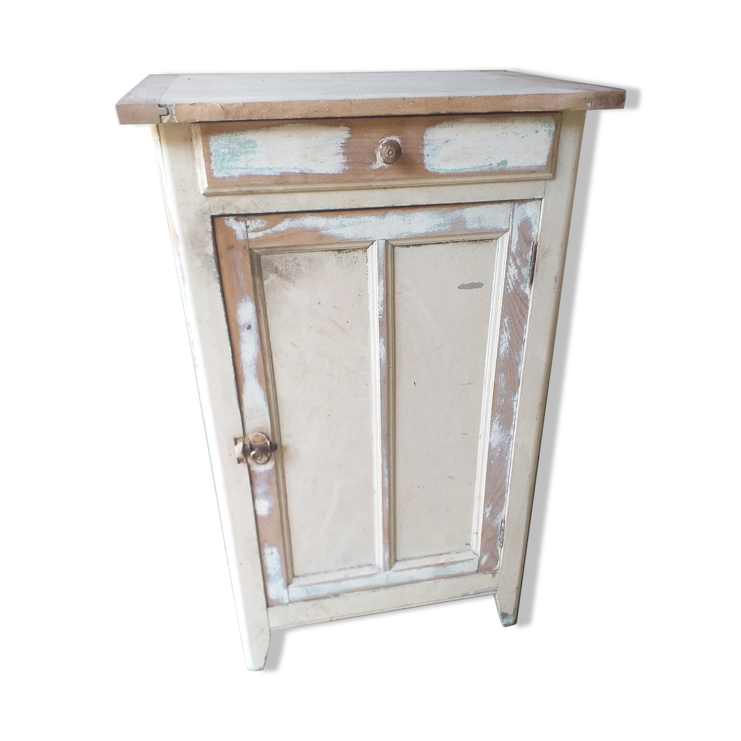 Small Parisian furniture