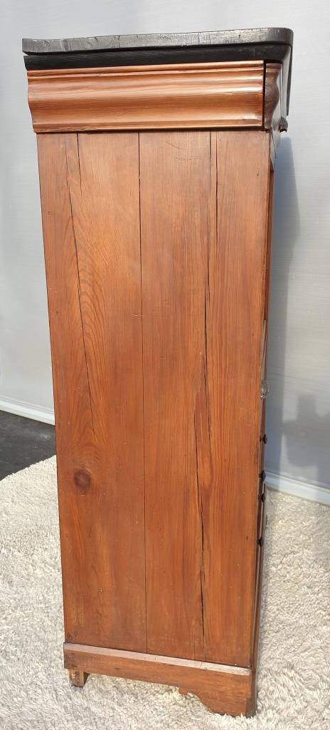 High chest of drawers furniture XIXth with niche