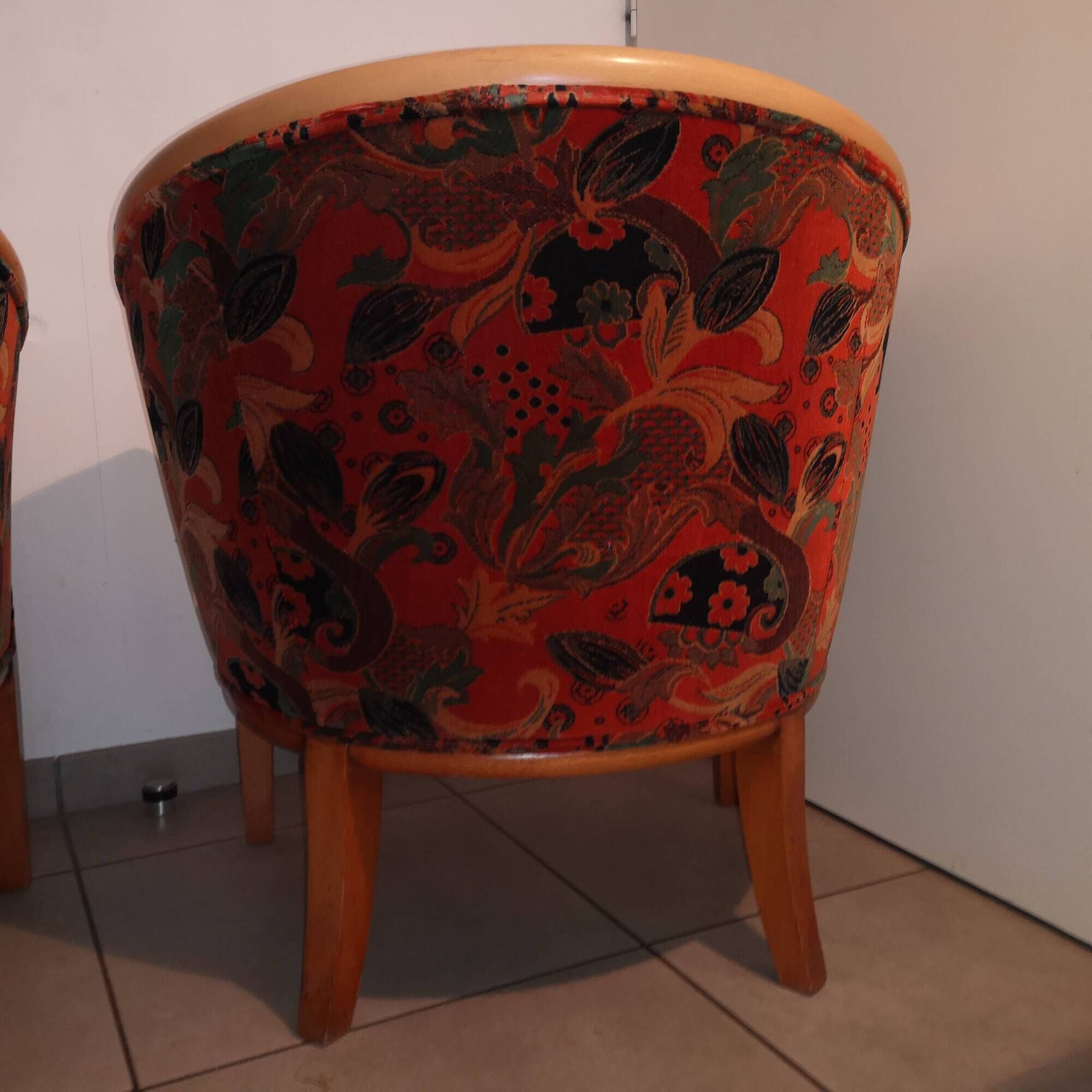 Pair of Neo-Art Deco gondola armchairs in vintage solid wood from the 1980s.