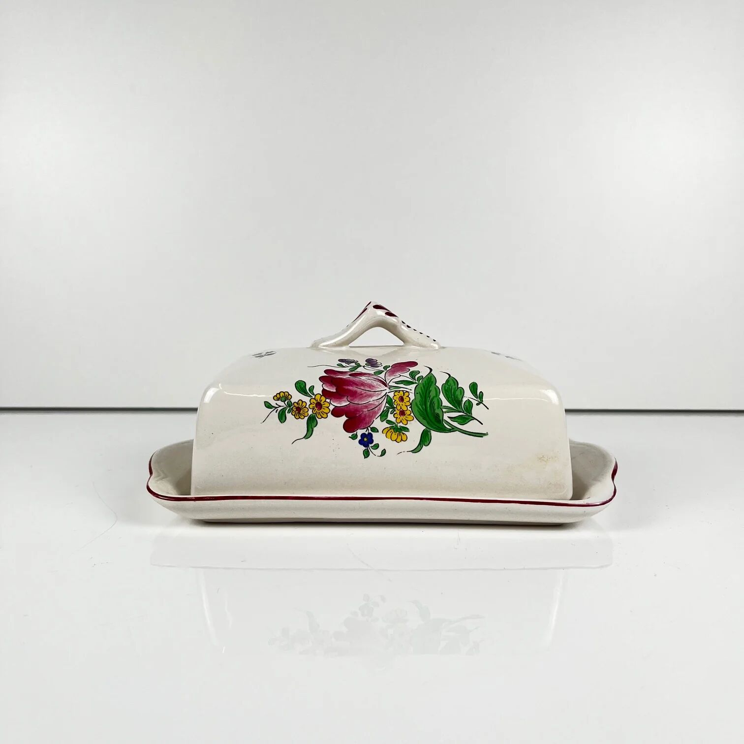 Butter dish KG Lunéville model Réverbère, earthenware