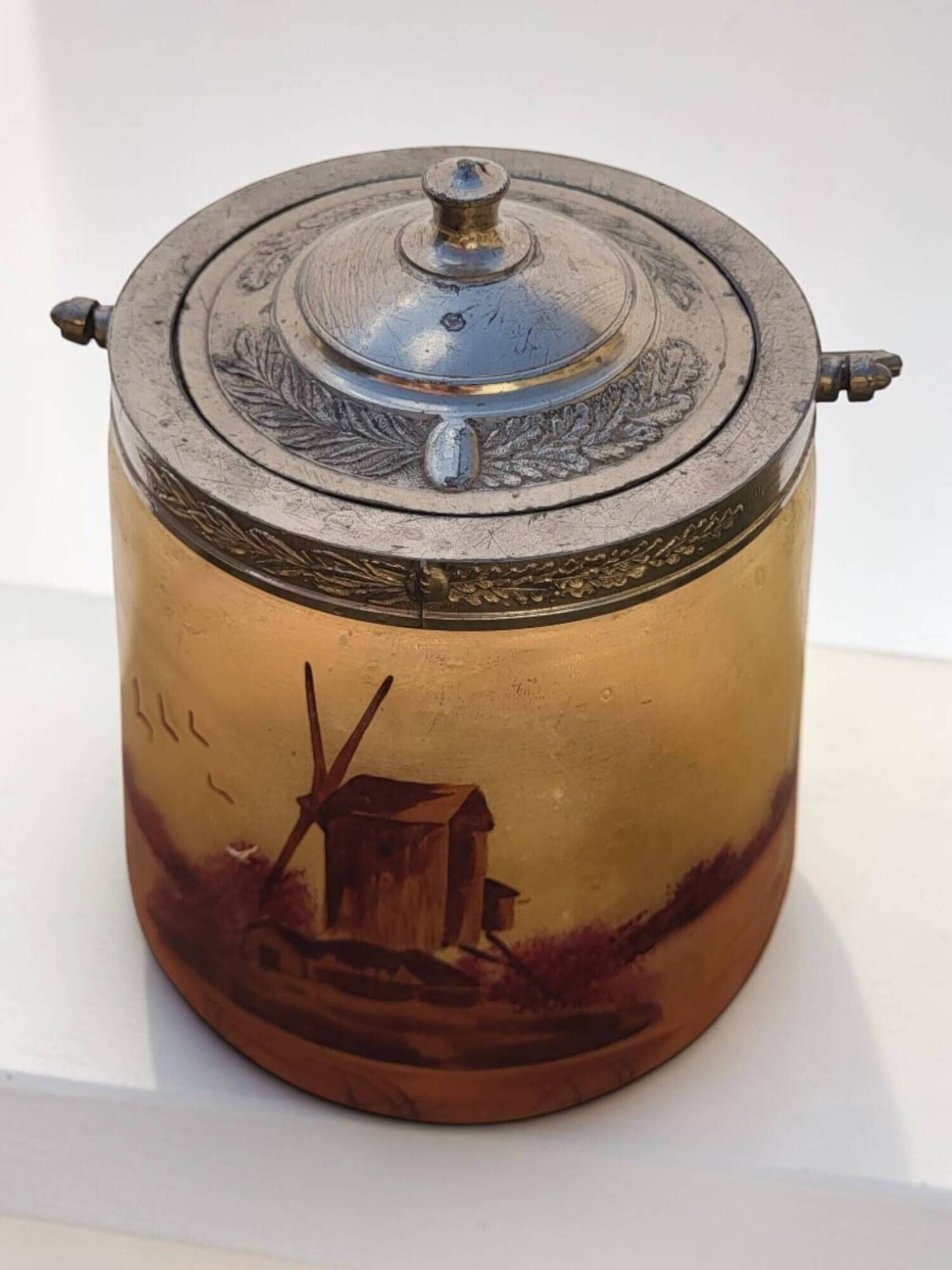 Seau à biscuits en verre émaillé 1900