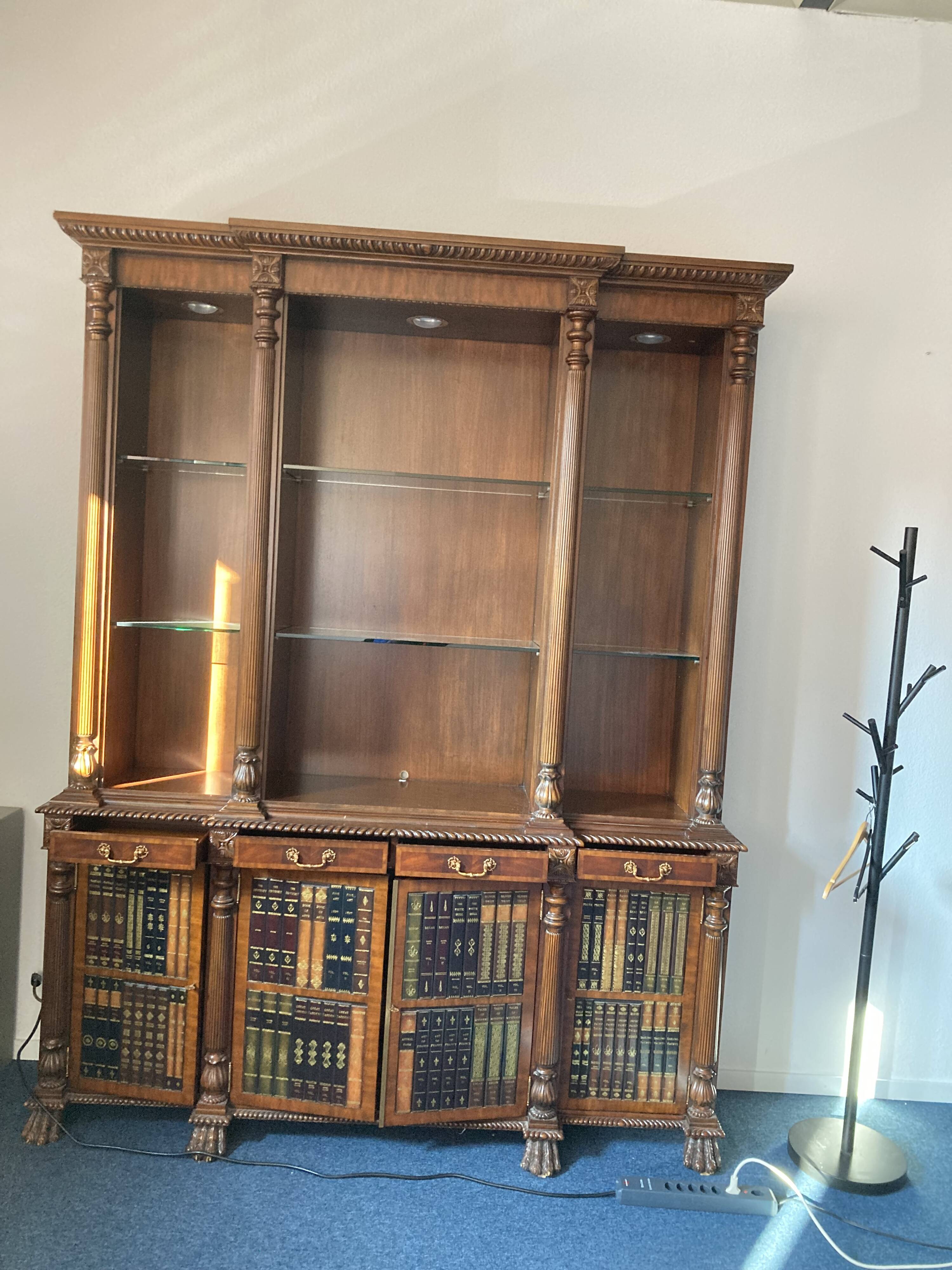 Francesco Molon Library