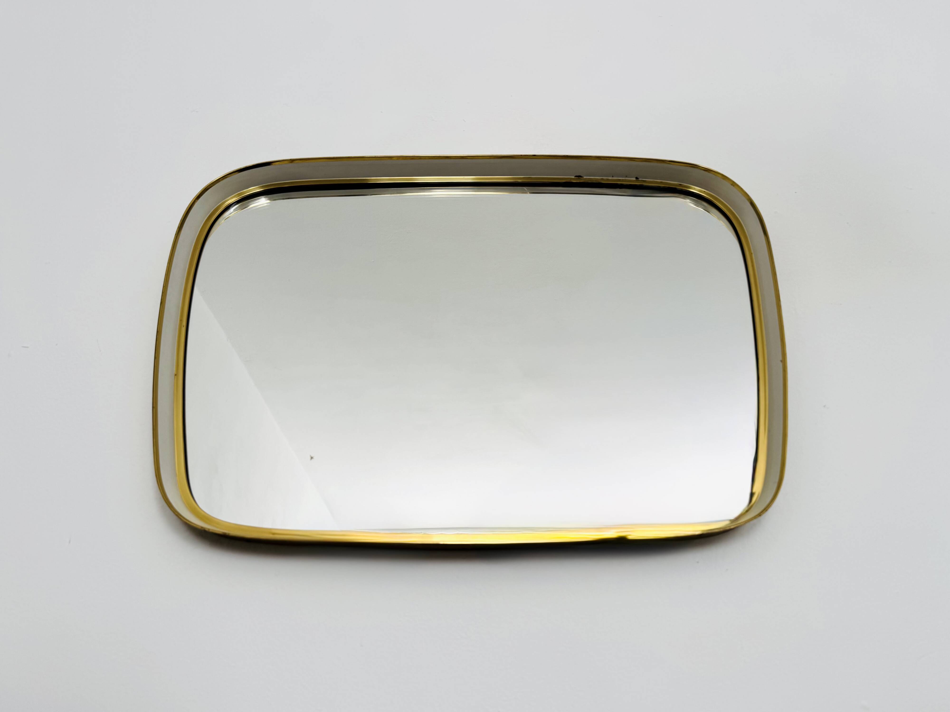 Brass Wall Mirror by Vereinigte Werkstätten München