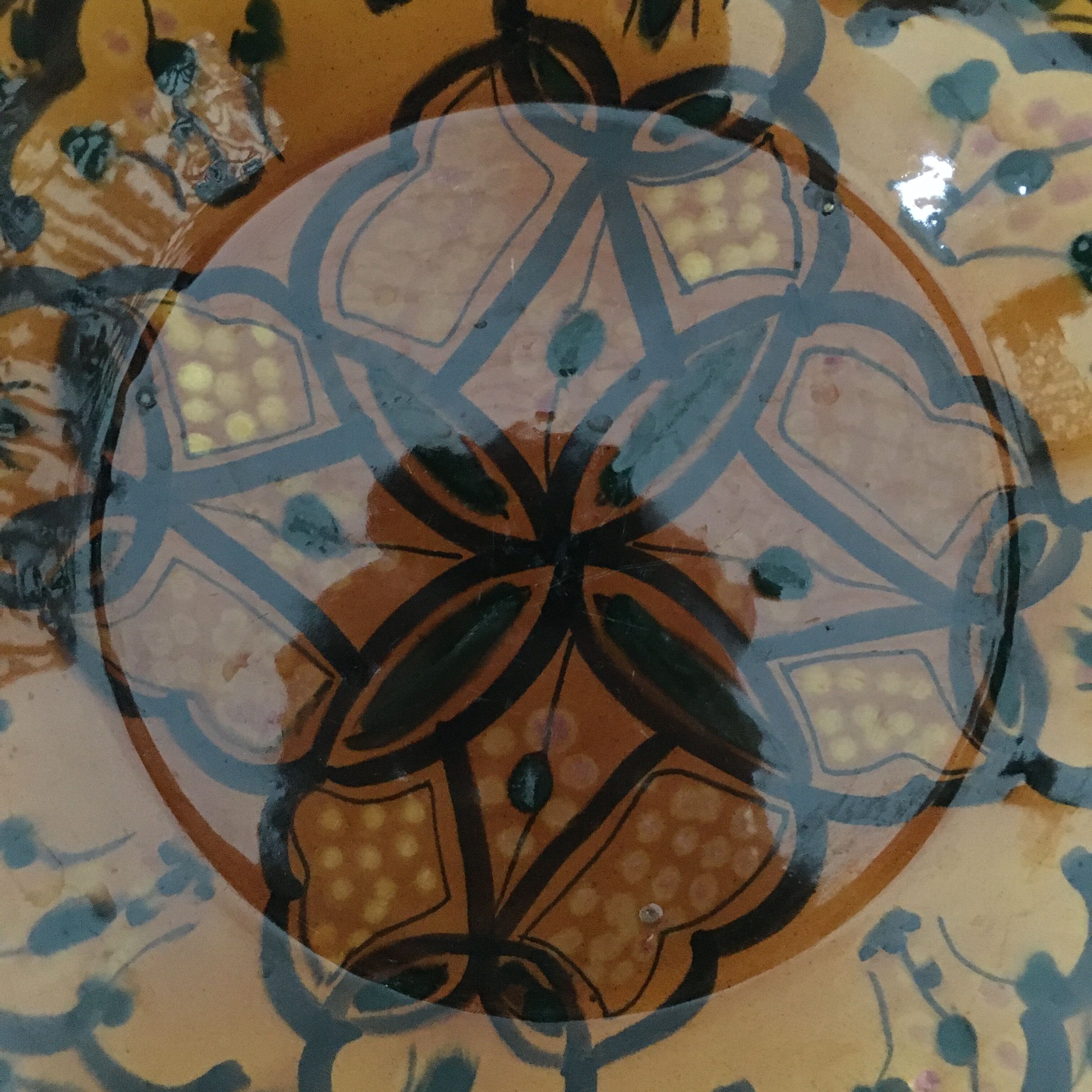 Set of 2 Moroccan deep plates.