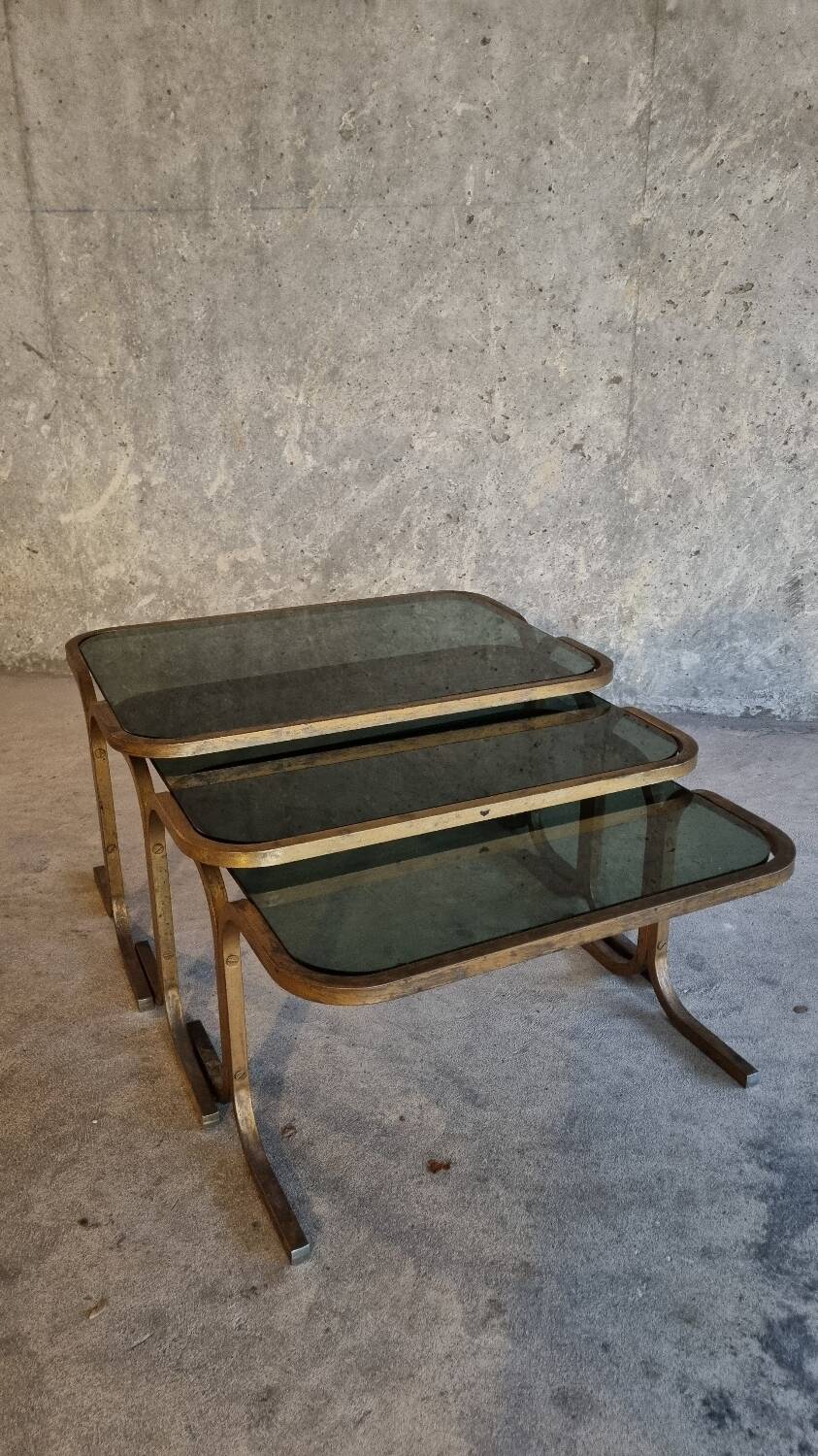 3 nesting tables in brass and glass