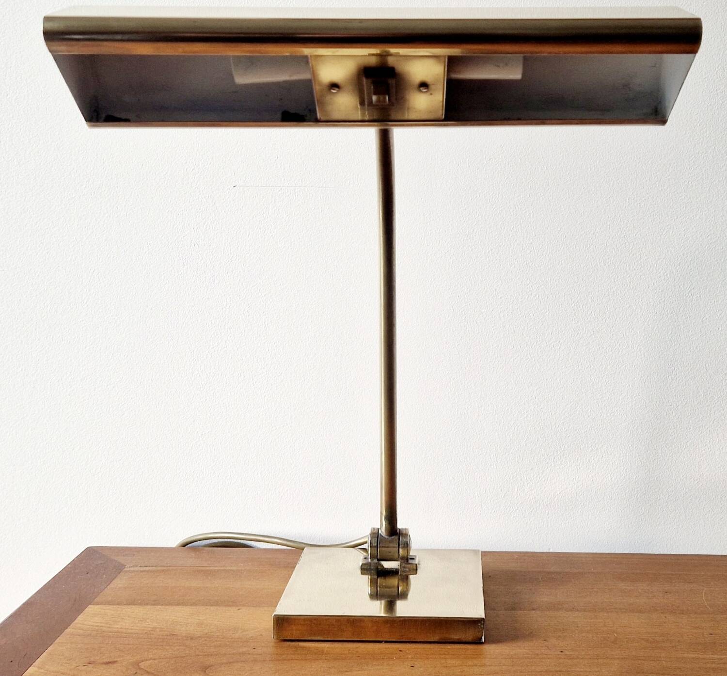 Banker style brass desk lamp 1970
