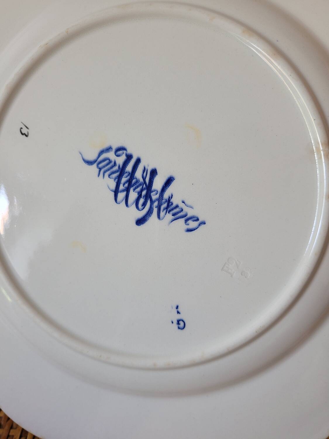 Large flat presentation plate Sarreguemines