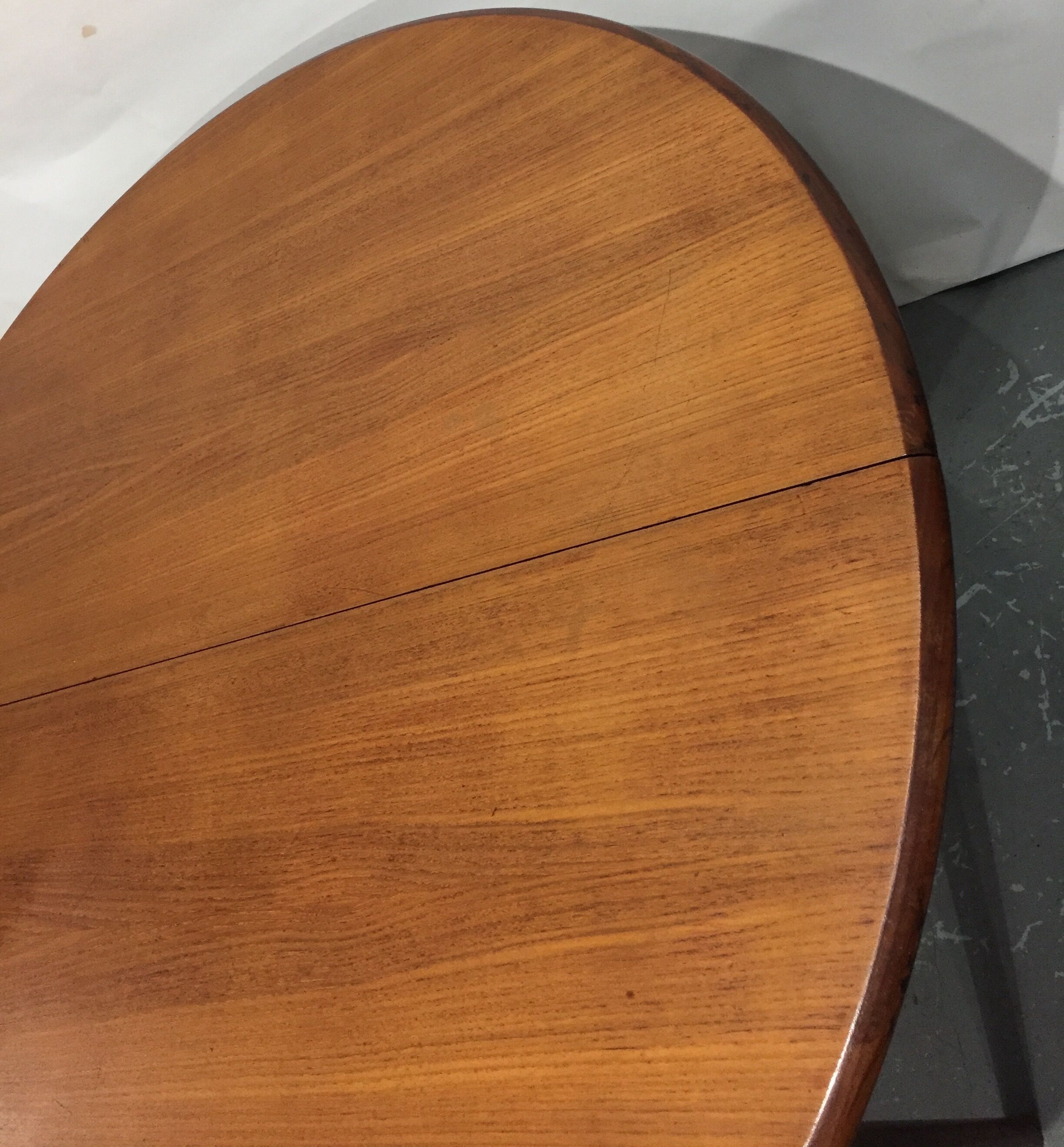 Scandinavian teak dining table with extension cords