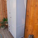 Armoire parisienne