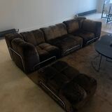 Modular corner sofa in brown fabric and metal