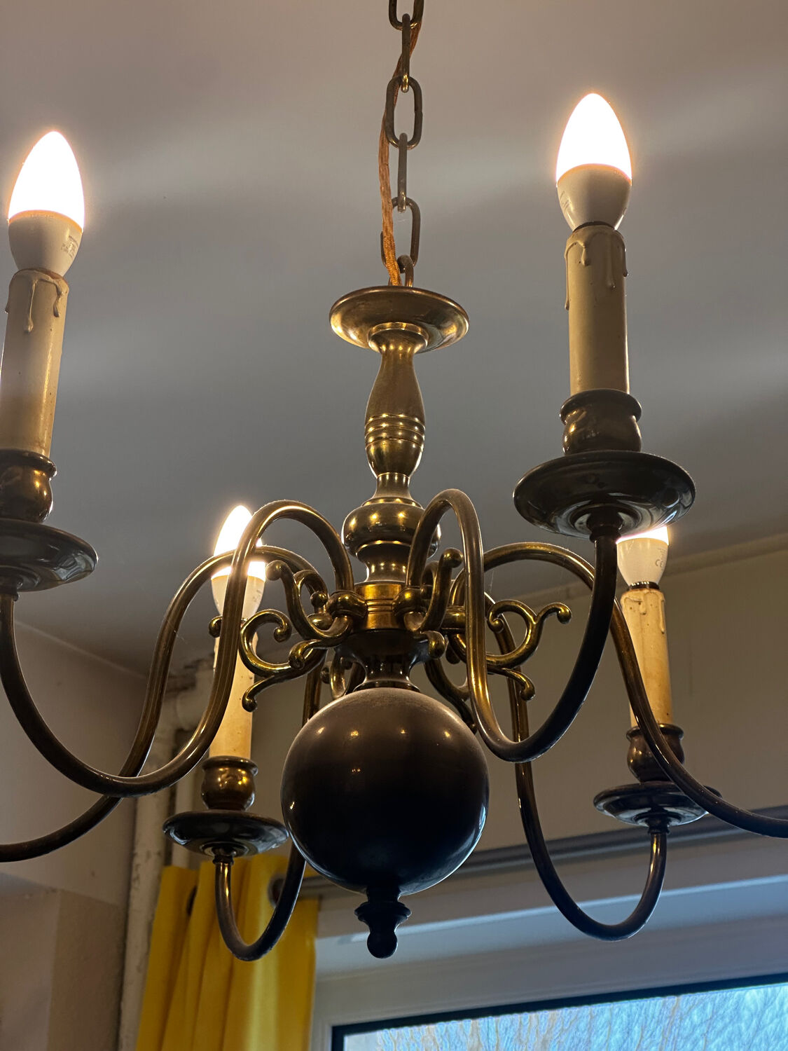Brass Mid-Century Chandelier - 6 light branches