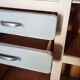 Buffet formica asymétrique, vert pâle, aluminium, vintage, années 50