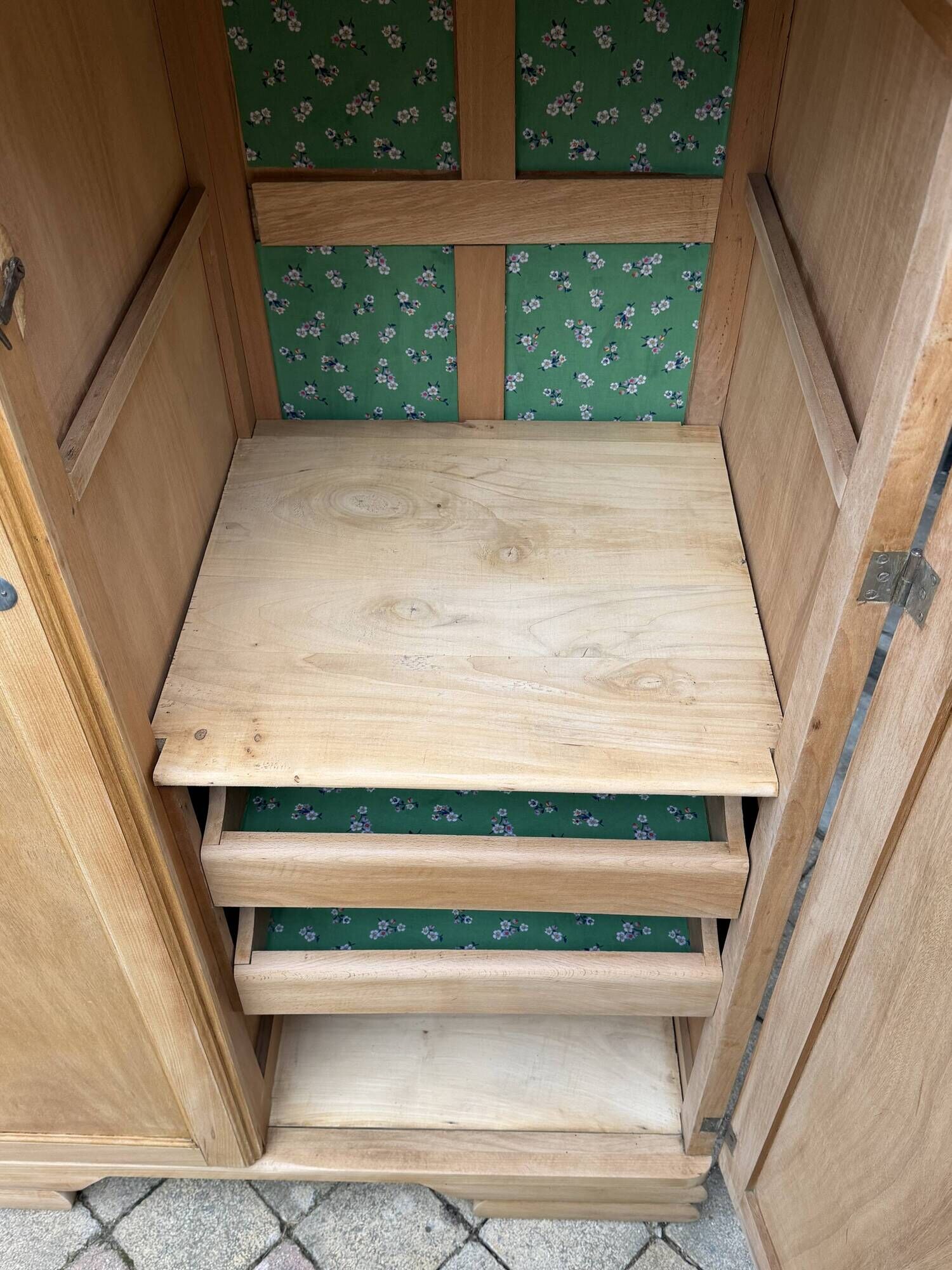 Parisian Art Deco wardrobe, renovated with raw wood.