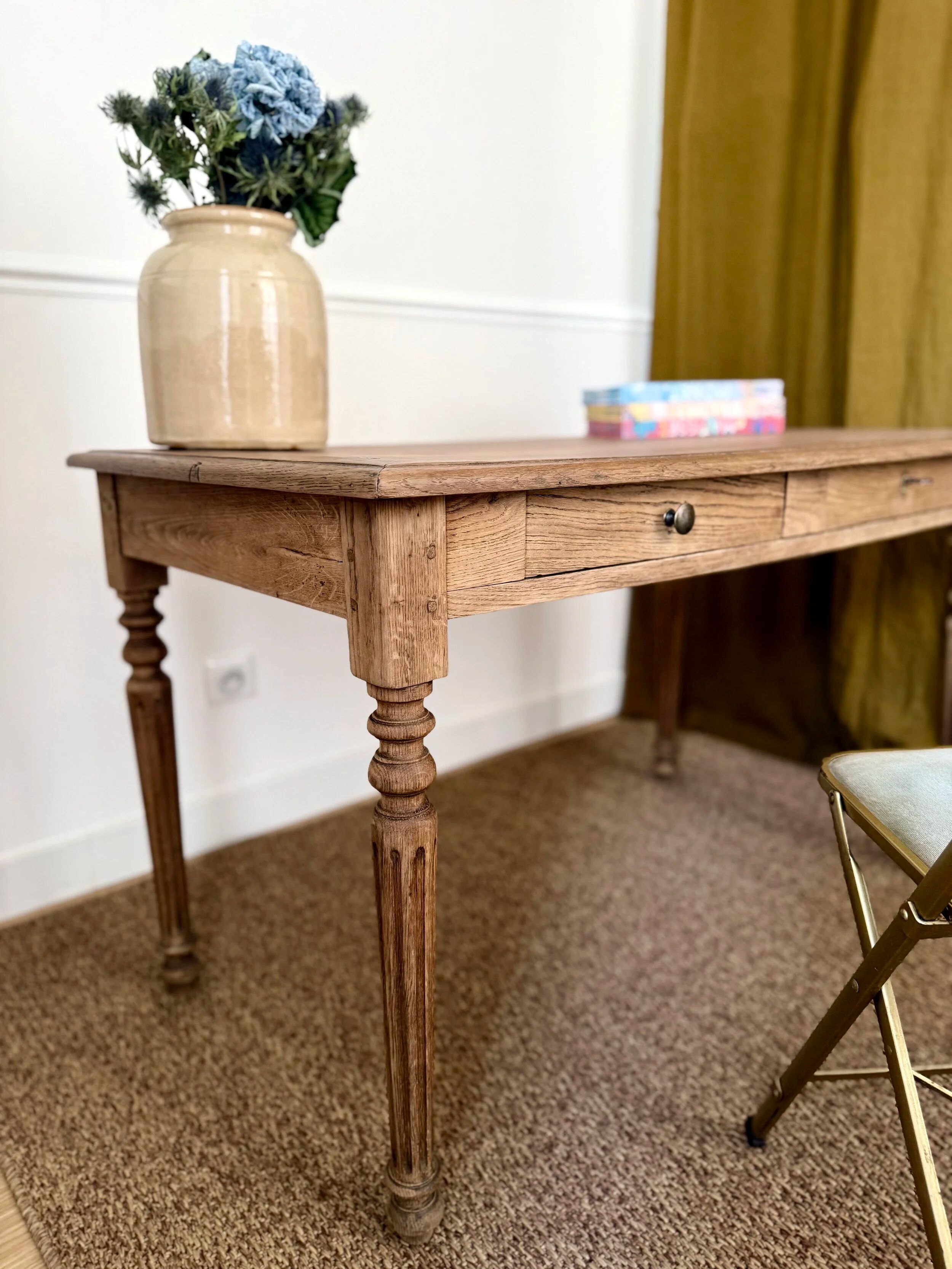 Bureau en chêne rénové