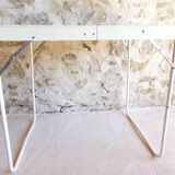 Folding camping table