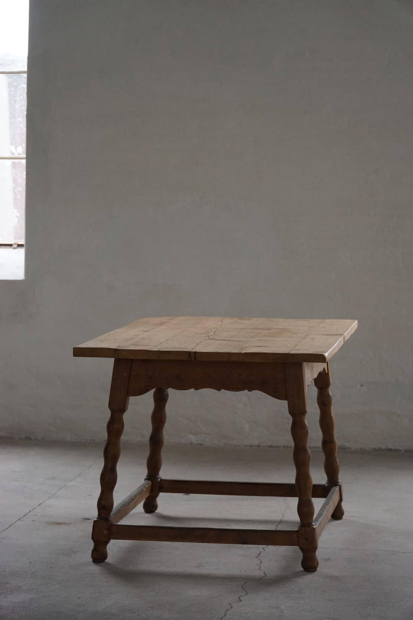 Modern French rectangular dining table in solid pine, handmade, 1900s.
