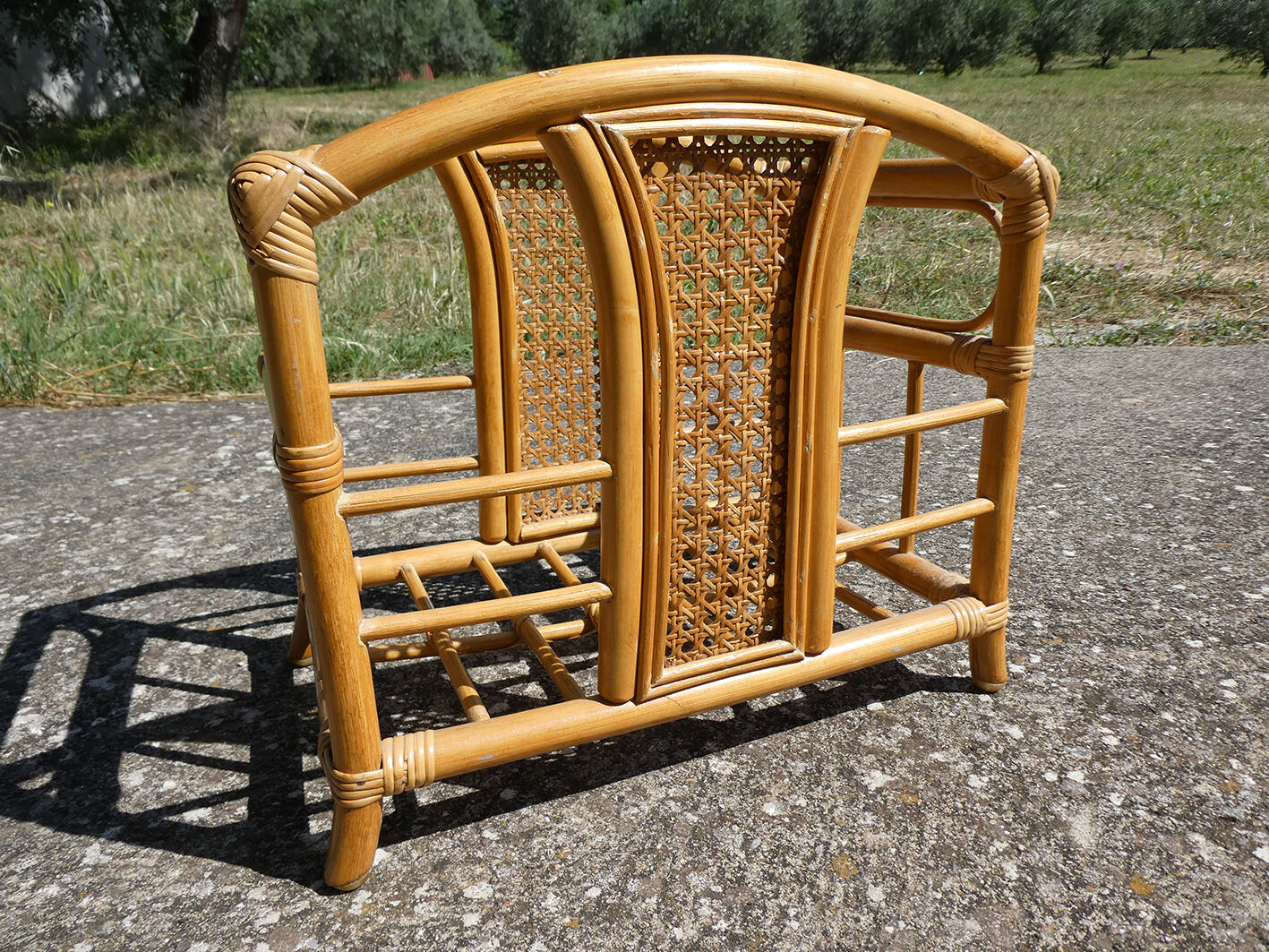 Bamboo rattan magazine holder