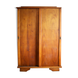 Wardrobe in blond wood