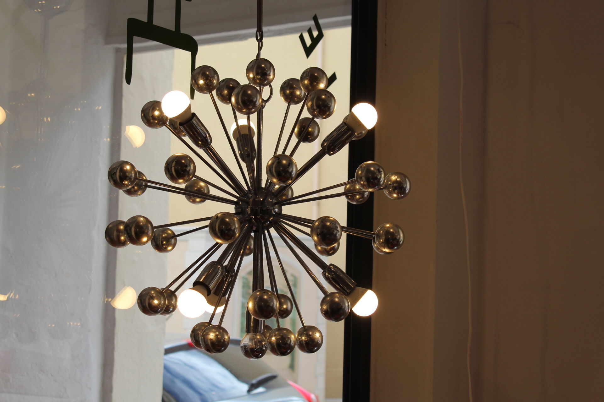 Chandelier sputnik 1970