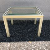 Pull-out tables