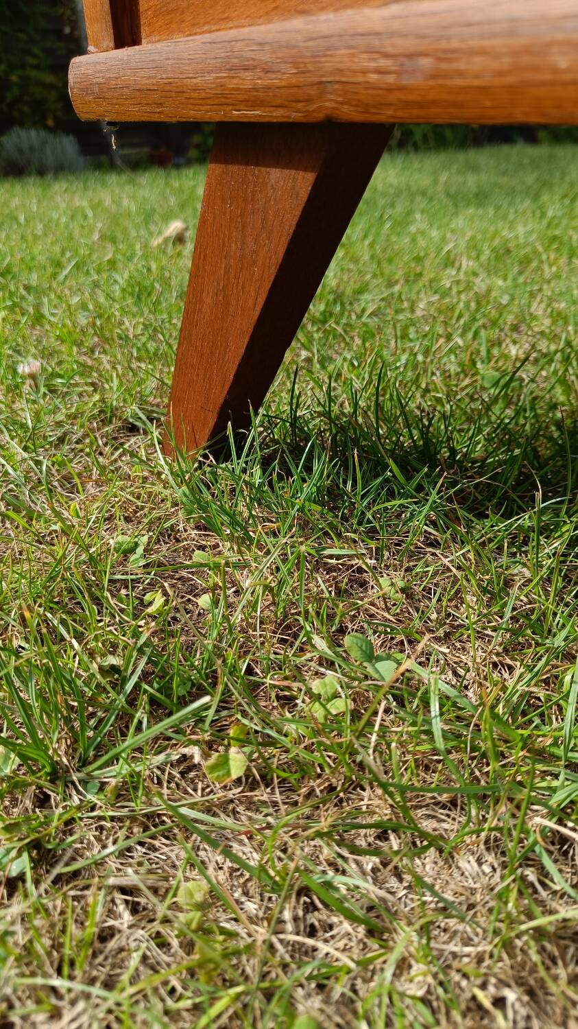 Tall chest of drawers in wood and rattan with splayed legs