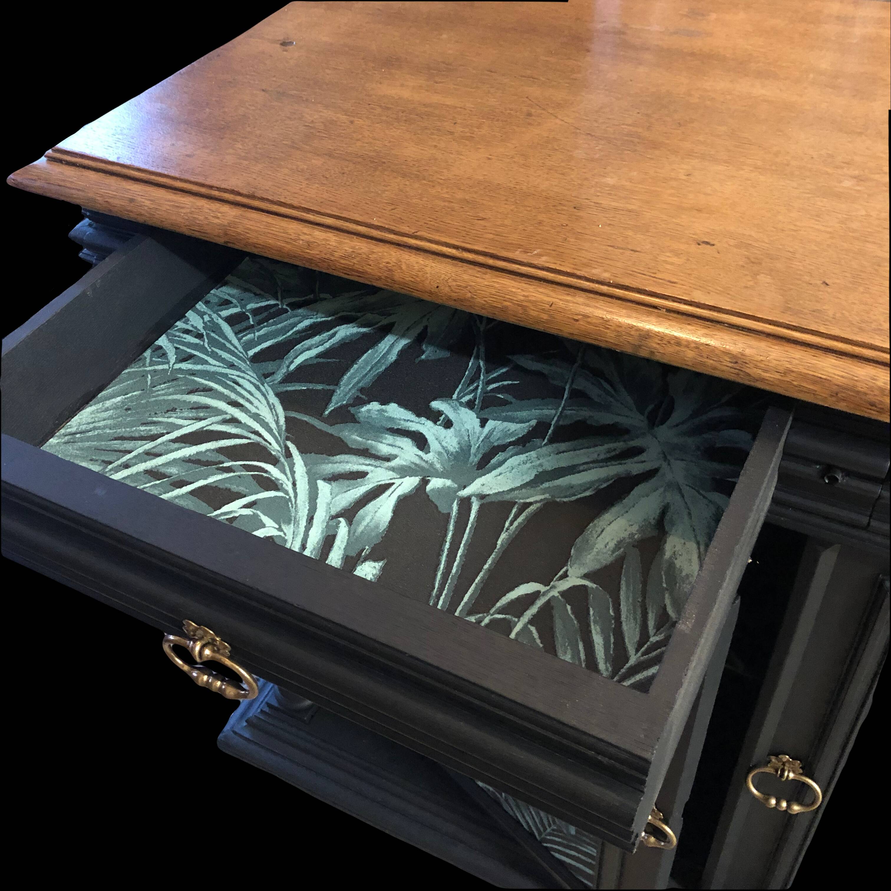 “Tropical” buffet