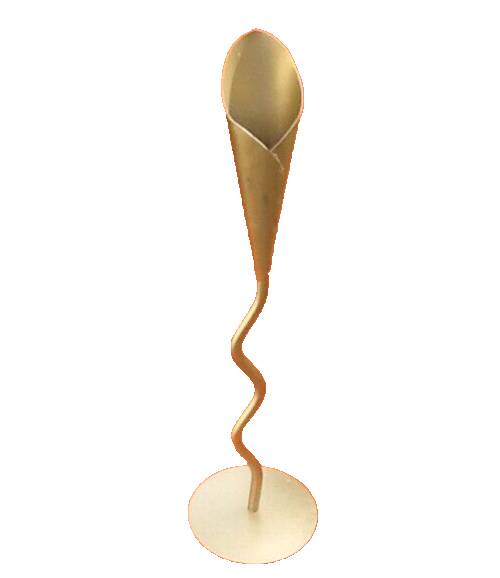 Cornet sculpture (large model) Twisted foot Gold-colored metal