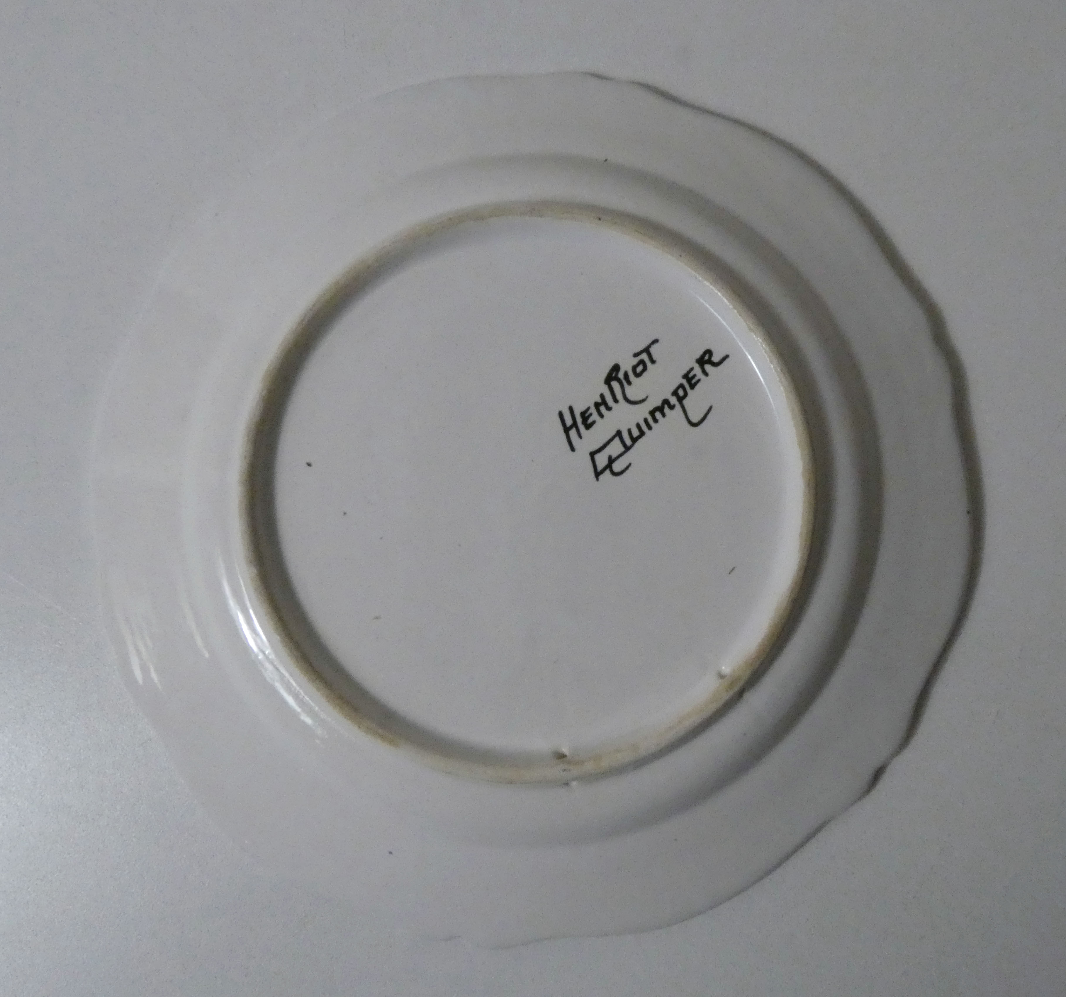 Henriot Quimper flat plate rooster