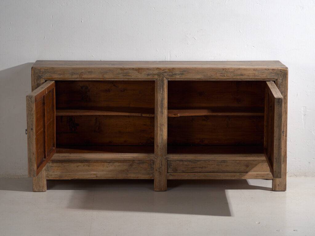 Chinese buffet with two doors – China, around 1930