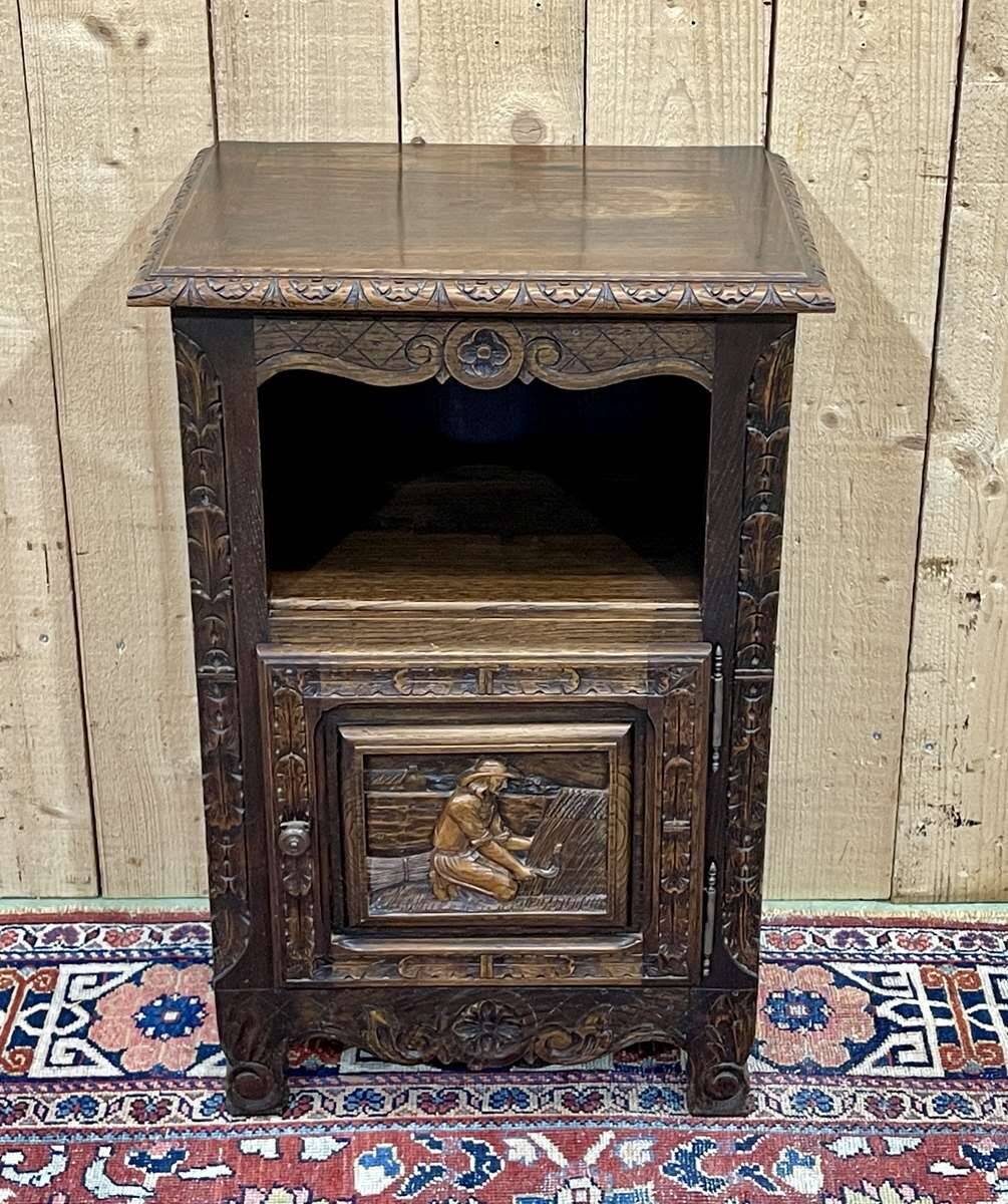 Chestnut bedside table from the 1930s