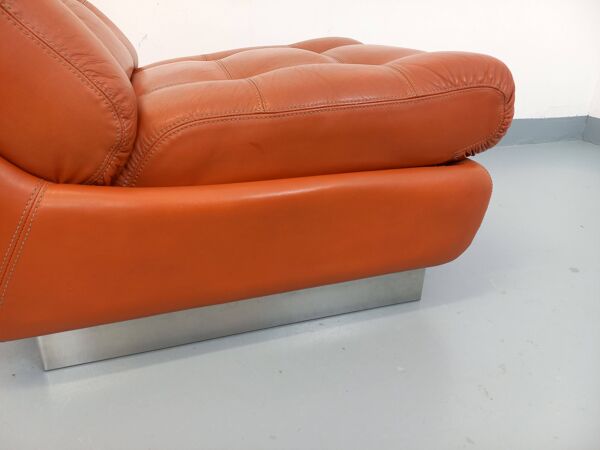 Fauteuil chauffeuse style Roche Bobois vintage en chrome et cuir tuile