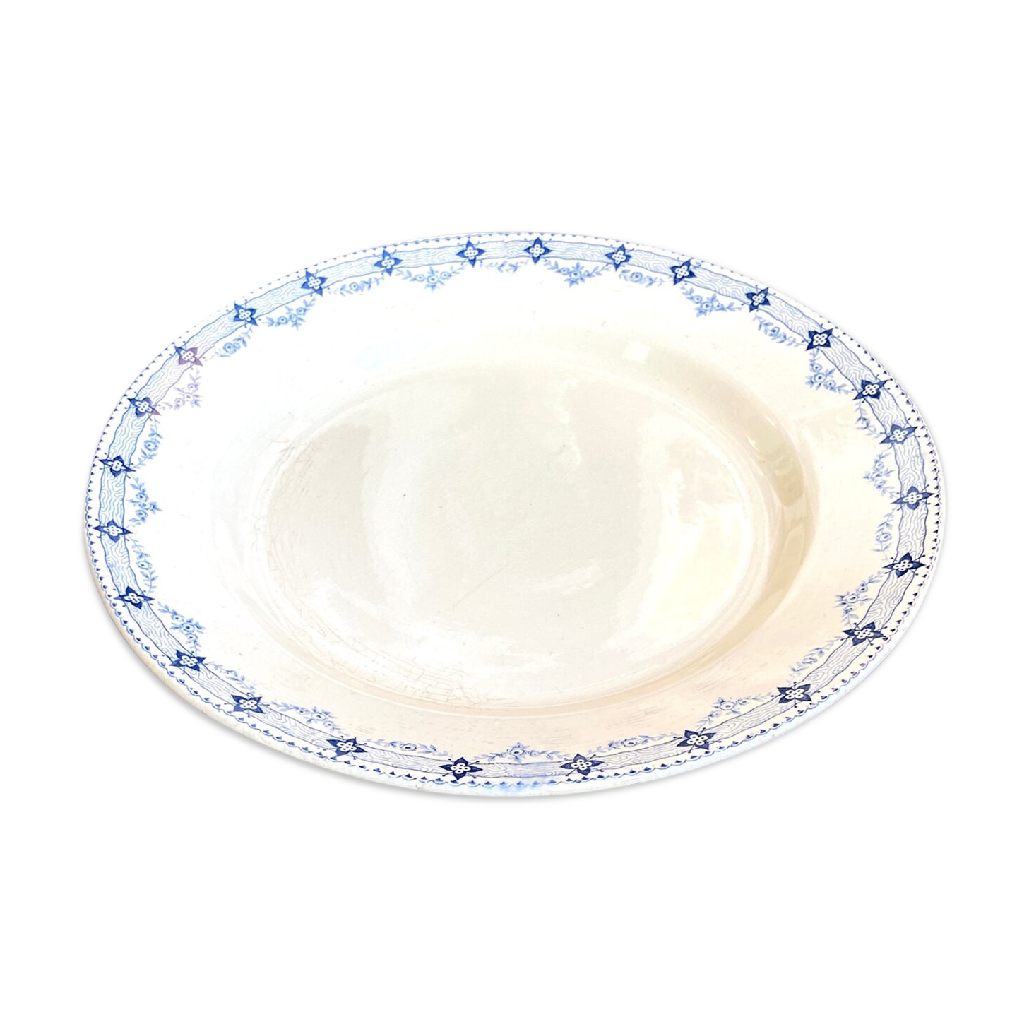 Round dish Hte Boulenger in white and blue iron earth, service "Lavoisier"