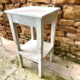 Table d’appoint vintage en bois ancien patiné